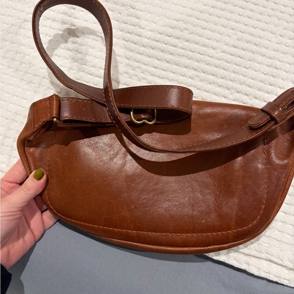 Fount belt bag - Picture 2 of 5